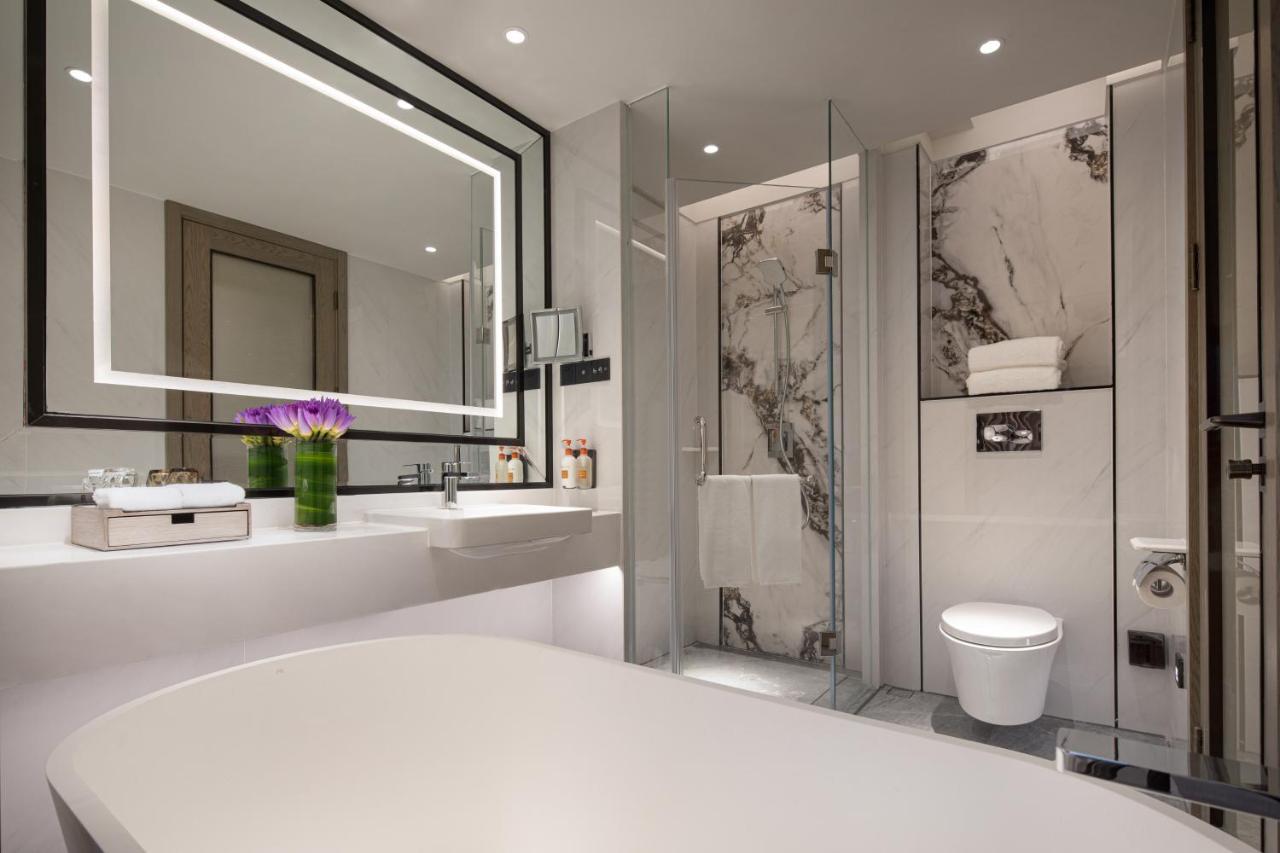 Crowne Plaza Shanghai Nanjing Road By Ihg Ngoại thất bức ảnh Bathroom