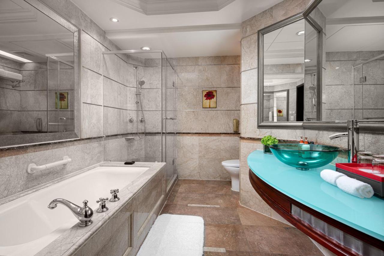 Crowne Plaza Shanghai Nanjing Road By Ihg Ngoại thất bức ảnh Bathroom